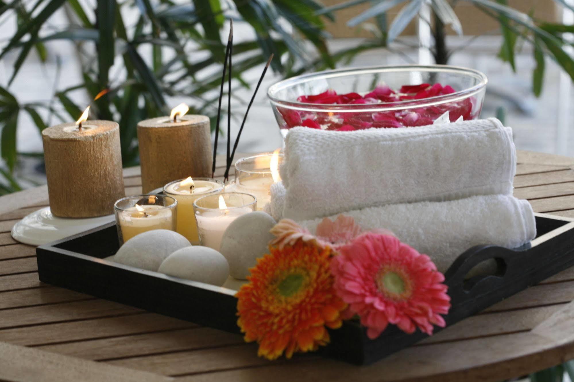 Treehouse Hotel Club & Spa Dharuhera Экстерьер фото